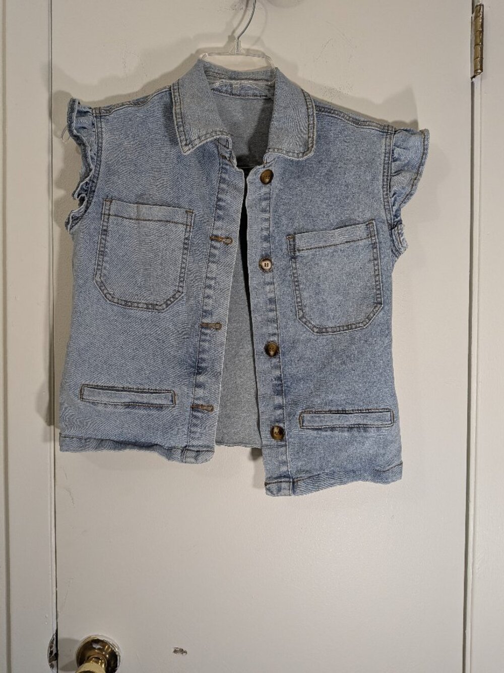 Western Light Wash Ruffle-Sleeve Denim Vest